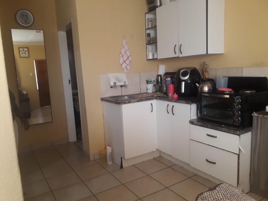 2 Bedroom Property for Sale in Rustenburg Central North West